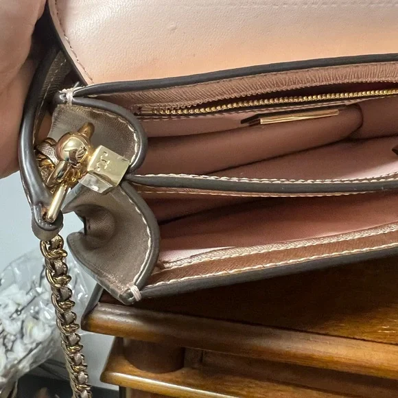 Tory Burch Metallic Rose Gold Chain Crossbody Bag - Picture 5 of 9